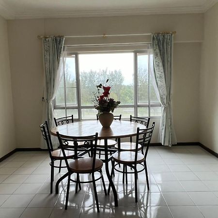 Kasuma Resort Azalea Кучінг Екстер'єр фото