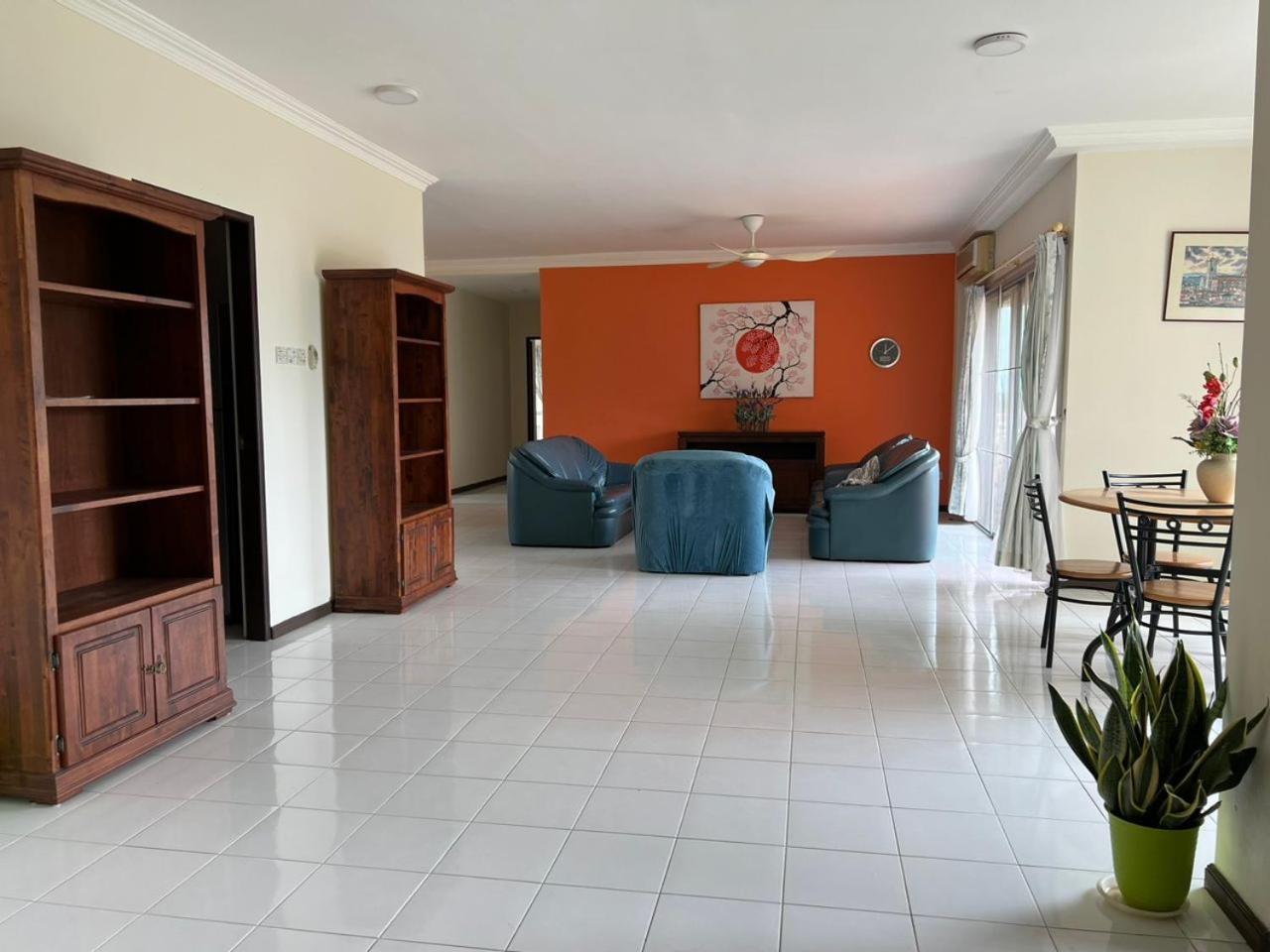Kasuma Resort Azalea Кучінг Екстер'єр фото