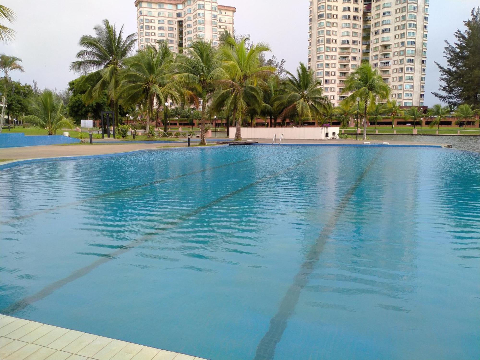 Kasuma Resort Azalea Кучінг Екстер'єр фото